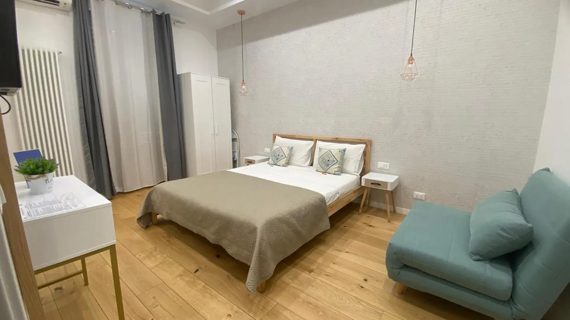 La Piccola Formica Home Palermo Italy